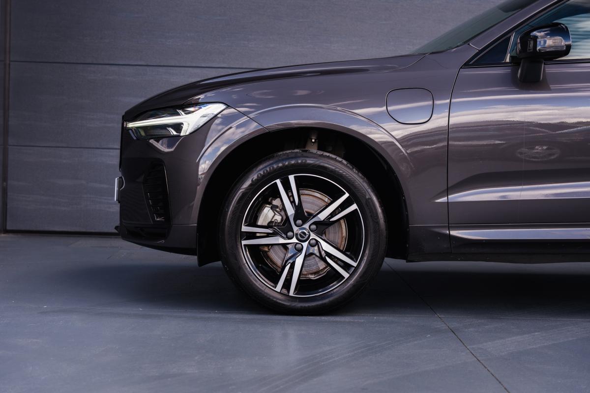 volvo-xc60-2022-hibrido-a-gasolina-1969cc