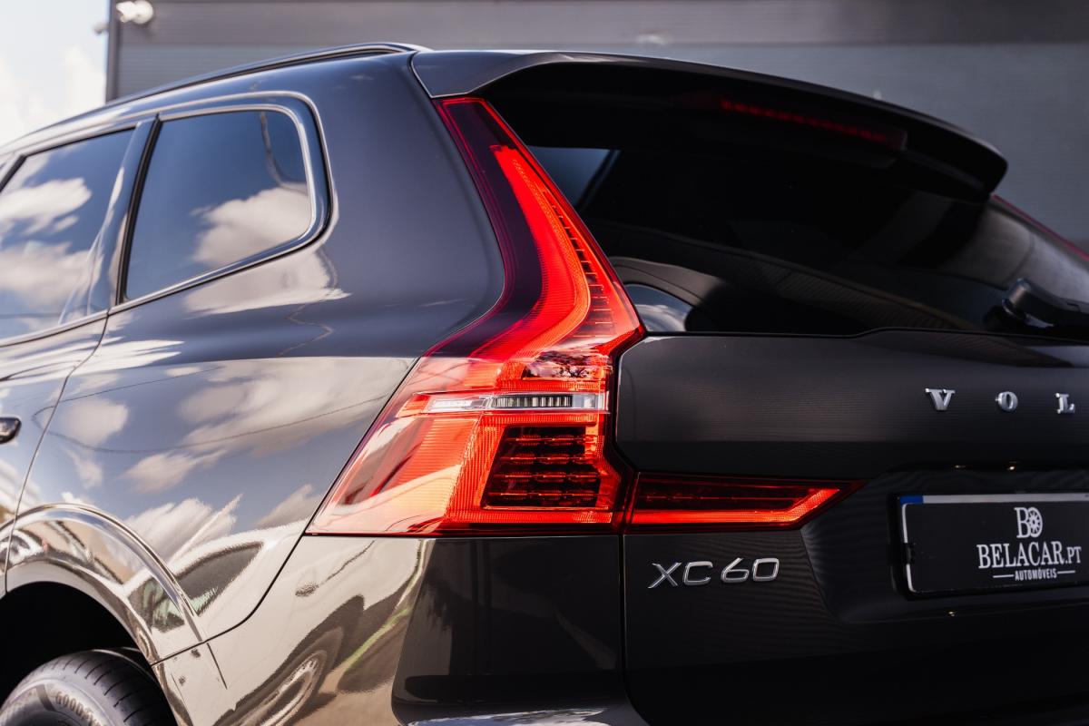 volvo-xc60-2022-hibrido-a-gasolina-1969cc