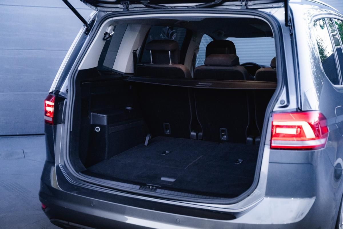 volkswagen-touran-2020-diesel-1968cc
