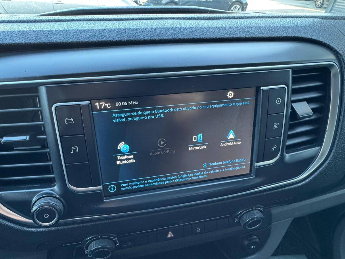 peugeot-expert-2019-diesel-1560cc