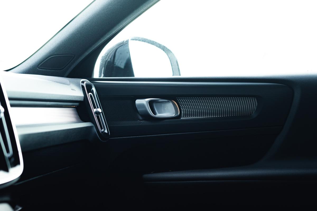 volvo-xc40-2020-diesel-1969cc