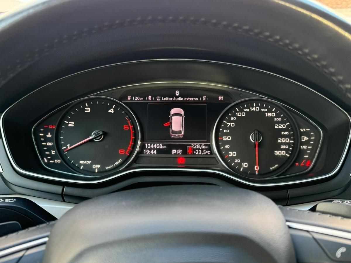 audi-a4-avant-2019-diesel-1968cc