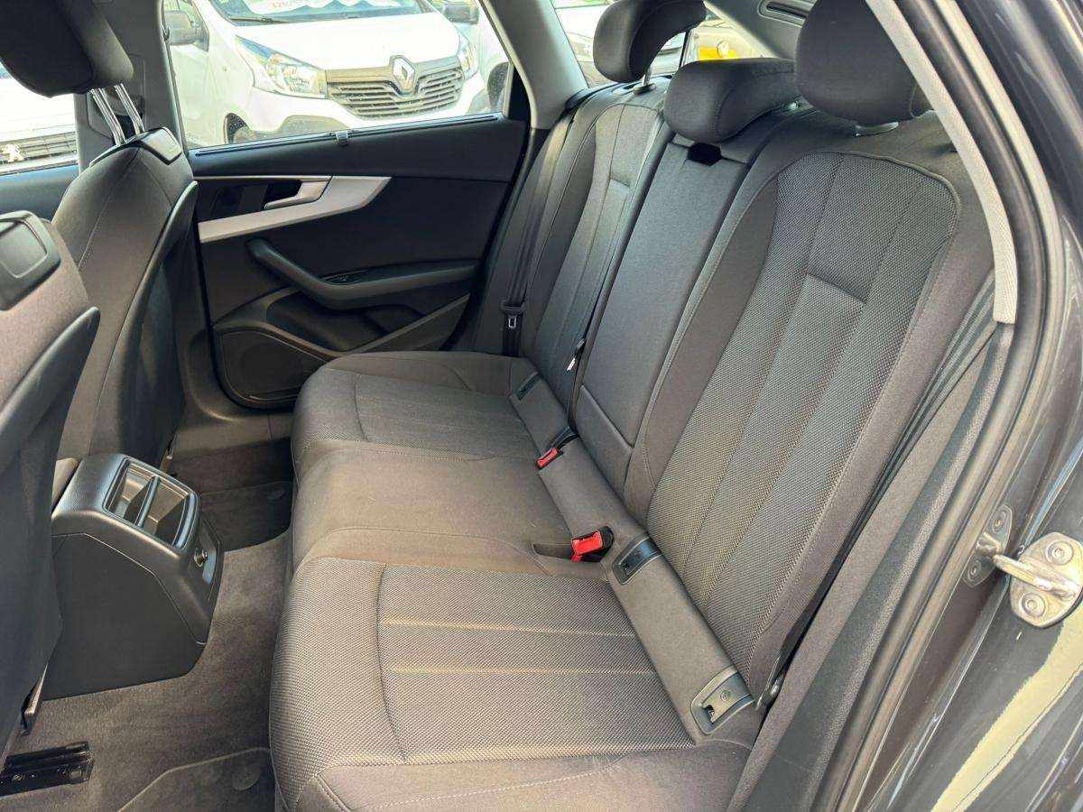 audi-a4-avant-2019-diesel-1968cc