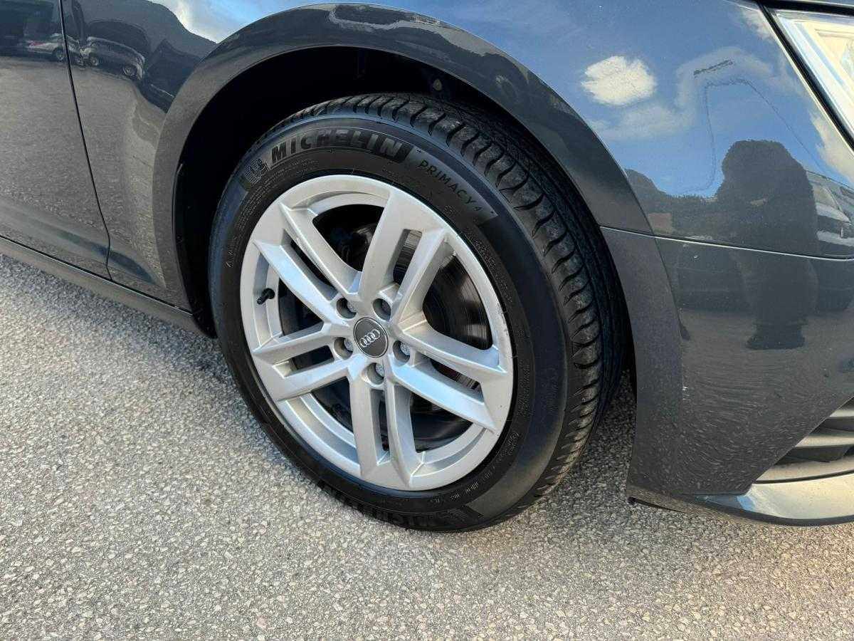 audi-a4-avant-2019-diesel-1968cc