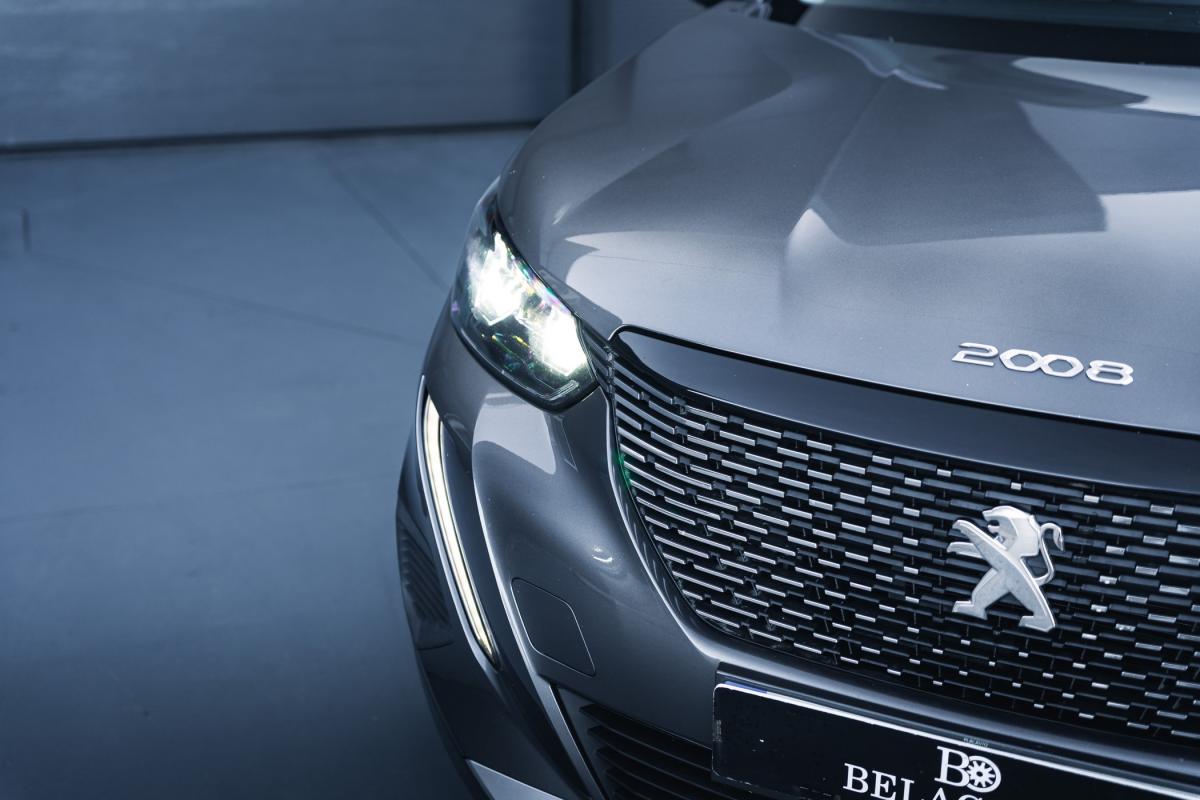 peugeot-2008-2022-diesel-1499cc