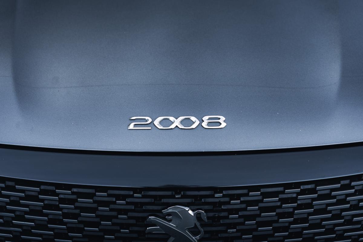 peugeot-2008-2022-diesel-1499cc