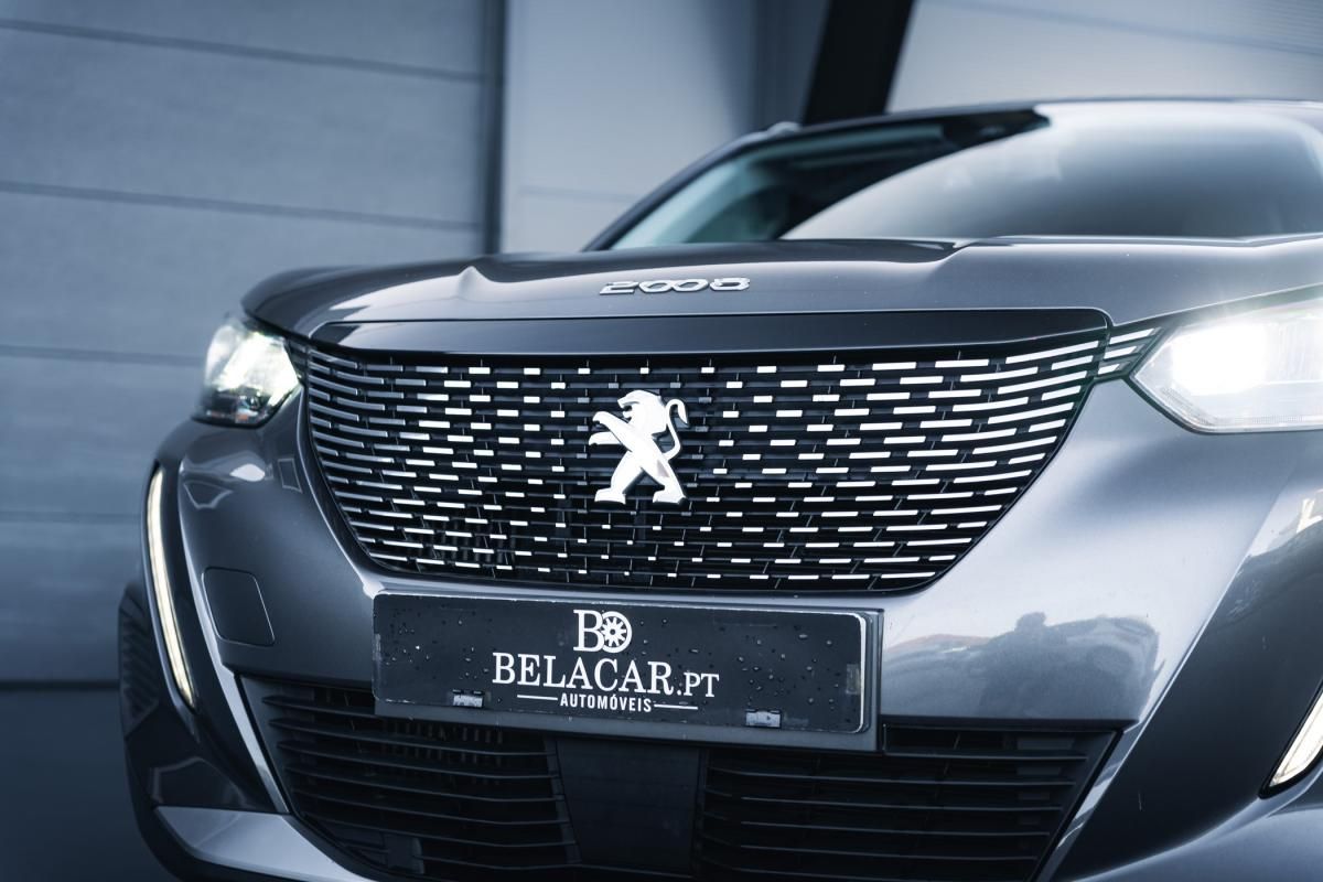 peugeot-2008-2022-diesel-1499cc