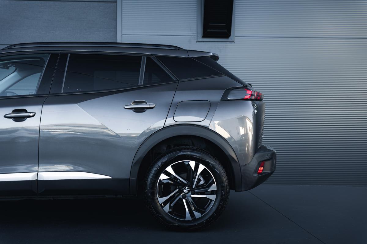 peugeot-2008-2022-diesel-1499cc