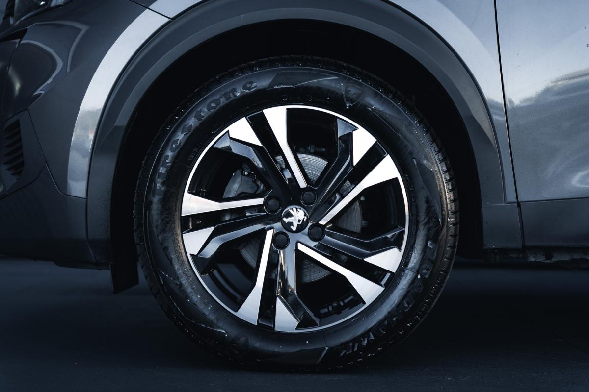 peugeot-2008-2022-diesel-1499cc