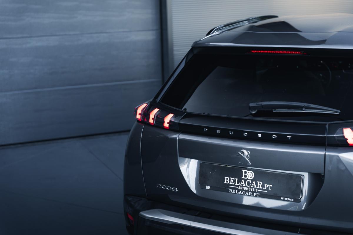 peugeot-2008-2022-diesel-1499cc