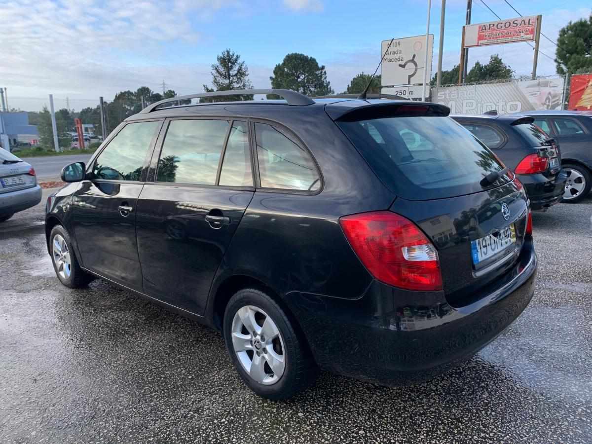 skoda-fabia-break-2014-diesel-1199cc
