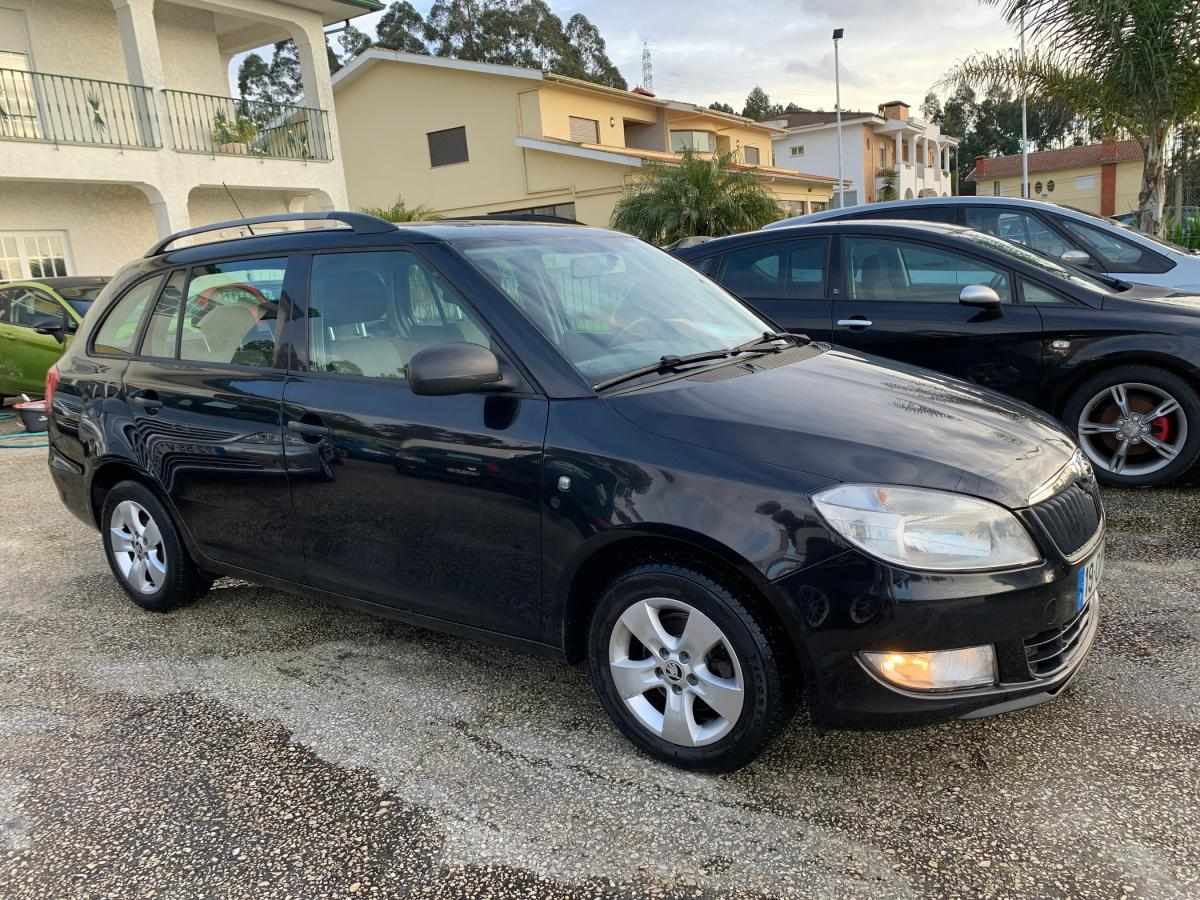 skoda-fabia-break-2014-diesel-1199cc