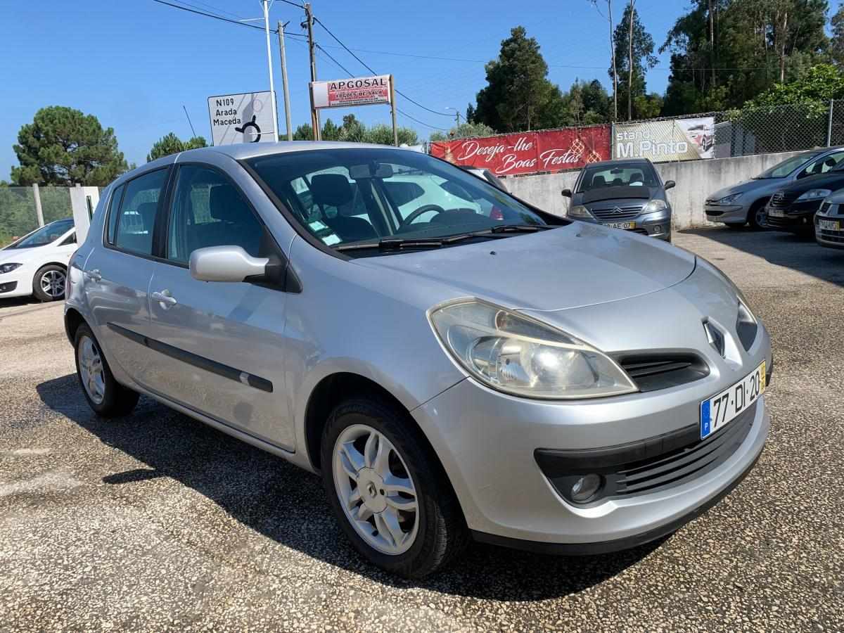 renault-clio-2007-gasolina-1149cc