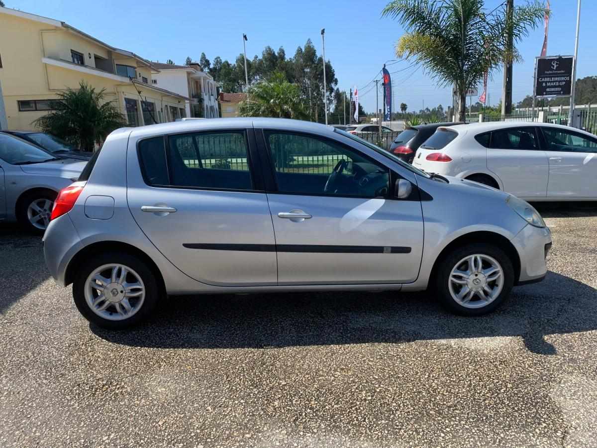 renault-clio-2007-gasolina-1149cc