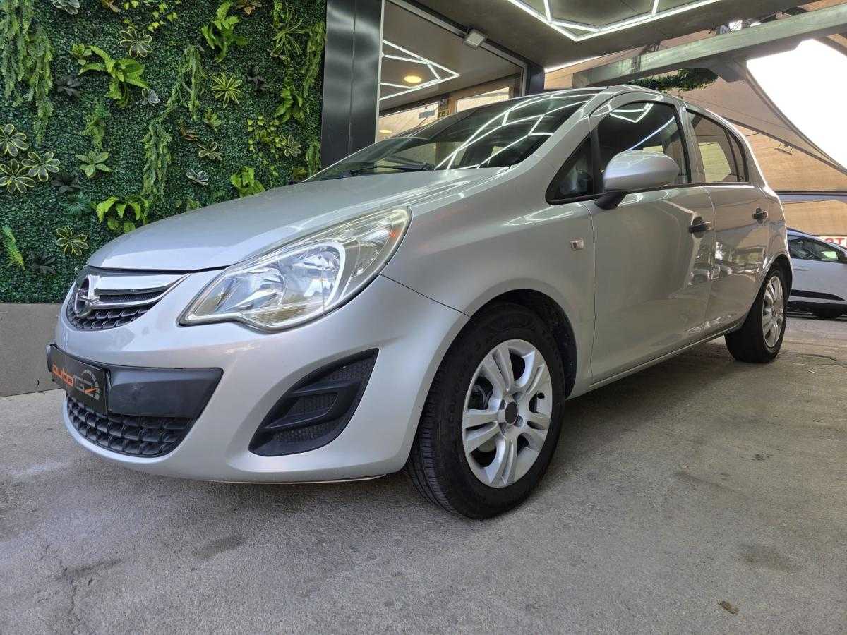 opel-corsa-2013-gasolina-1229cc
