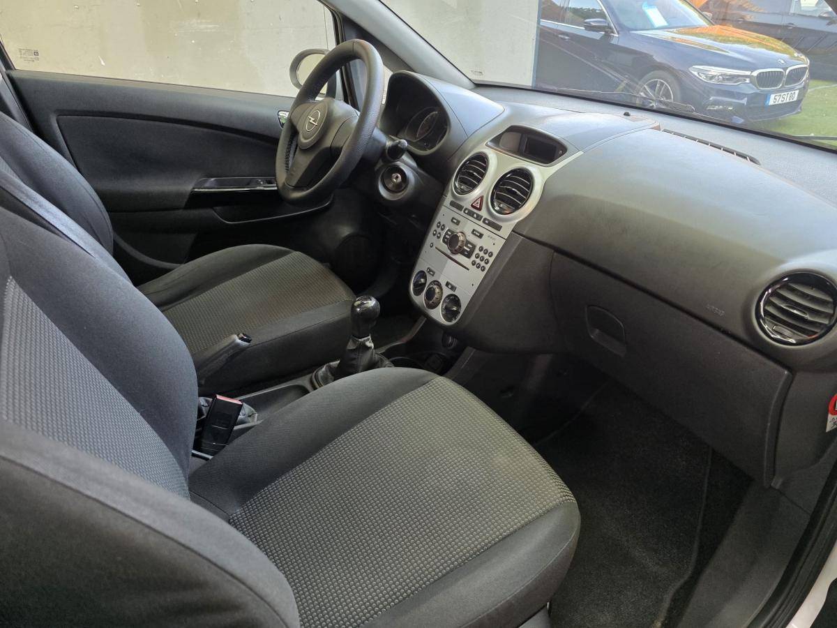 opel-corsa-2013-gasolina-1229cc