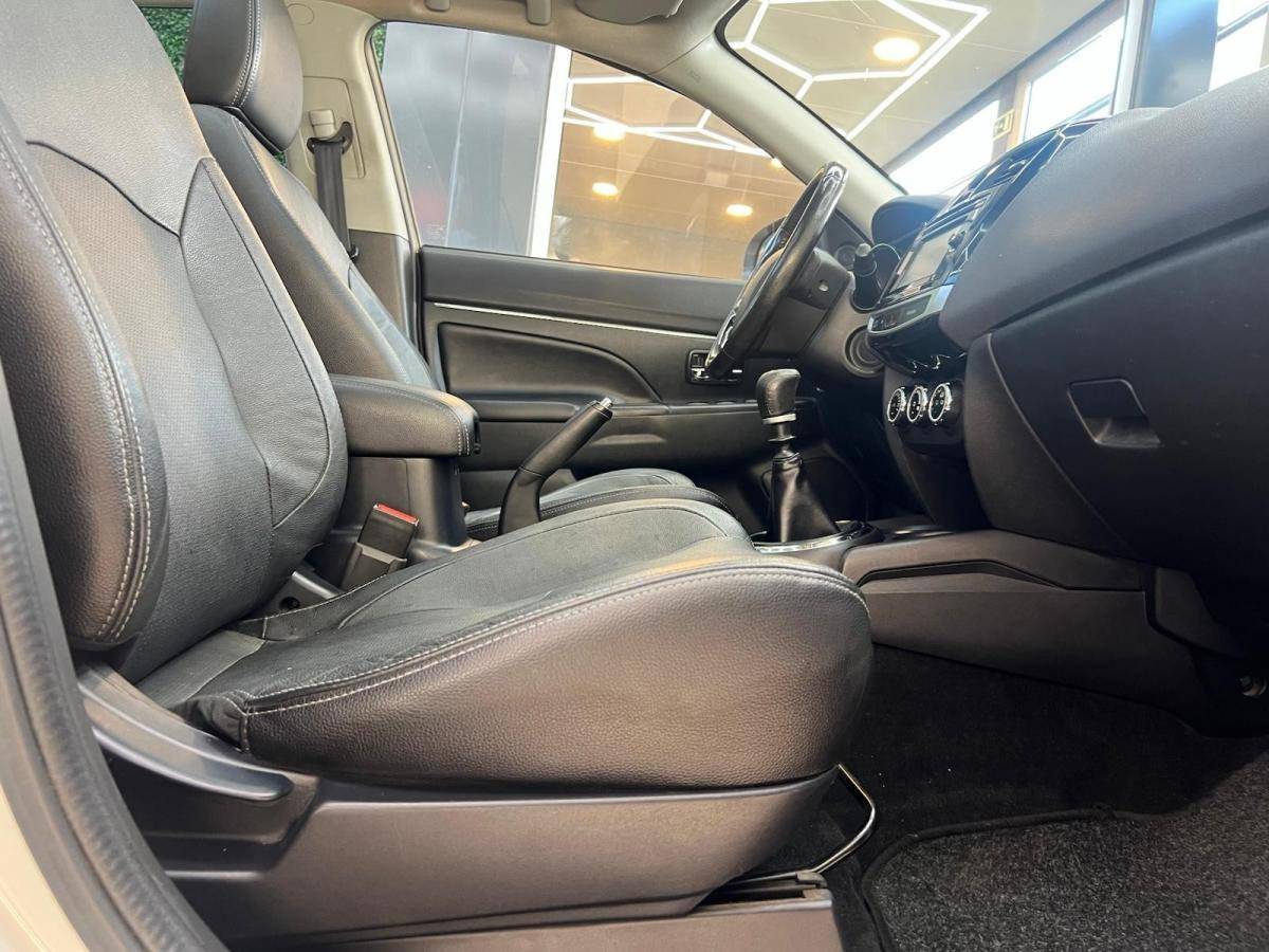 mitsubishi-asx-2016-diesel-1560cc
