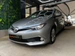 toyota-auris-touring-sports-2015-diesel-1598cc