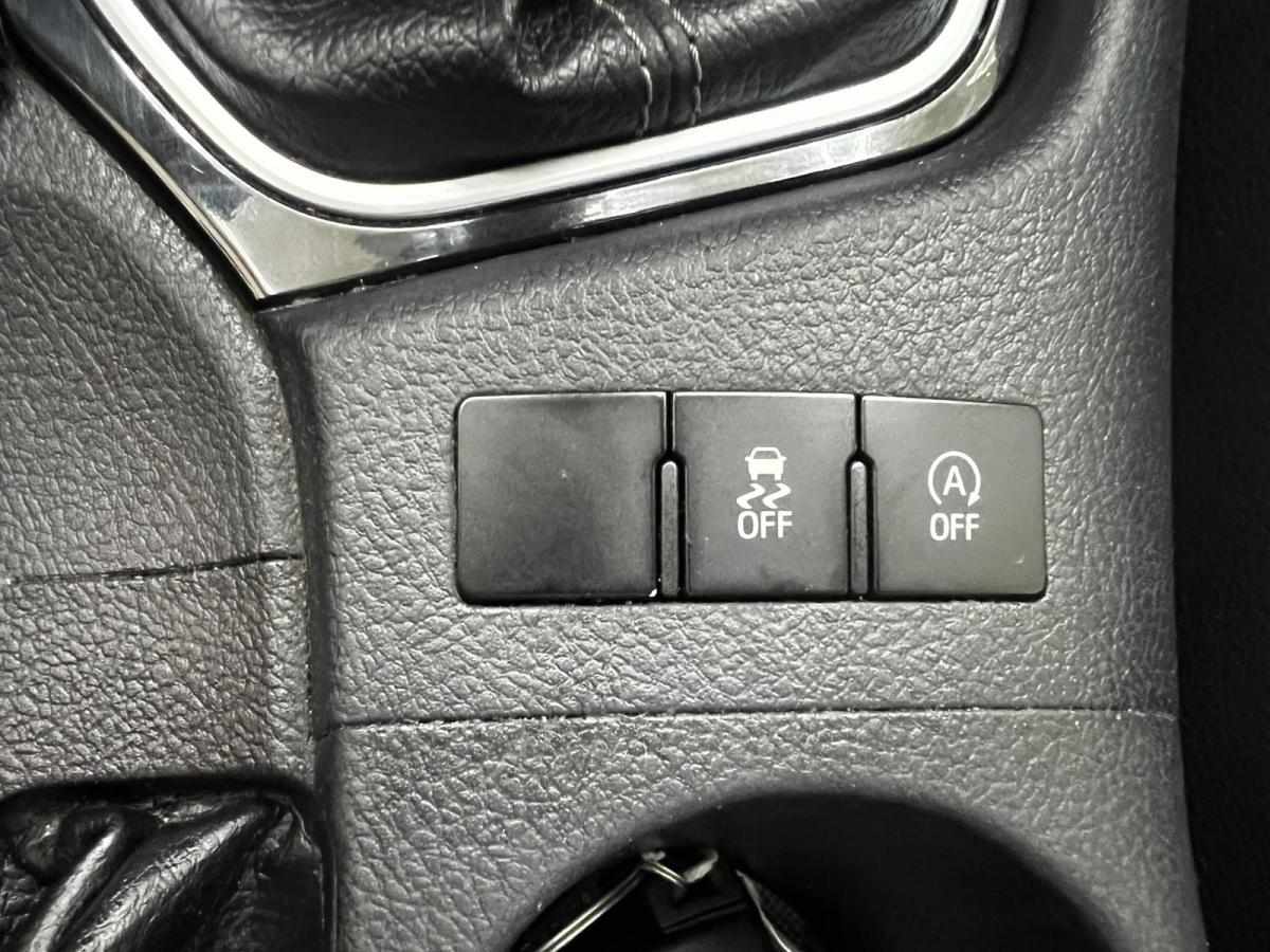 toyota-auris-touring-sports-2015-diesel-1598cc