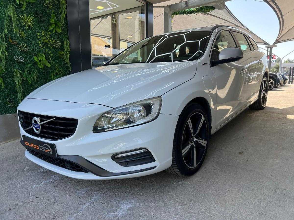 volvo-v60-2018-hibrido-a-diesel-2400cc