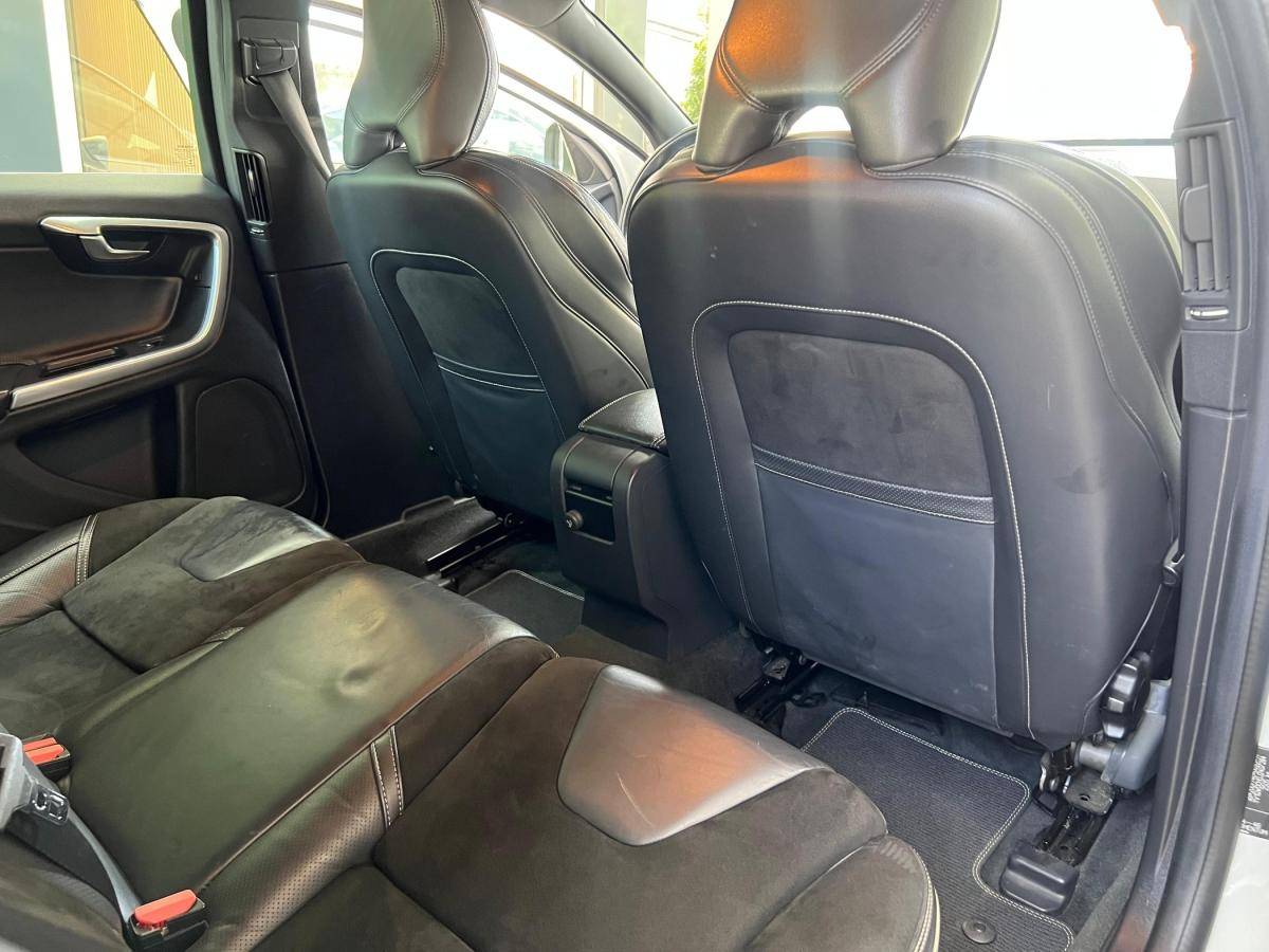 volvo-v60-2018-hibrido-a-diesel-2400cc