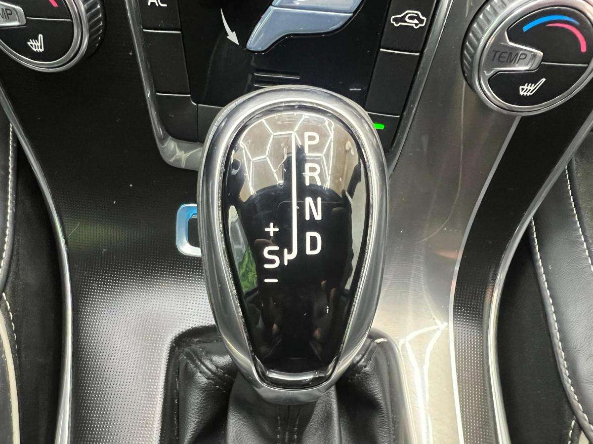 volvo-v60-2018-hibrido-a-diesel-2400cc