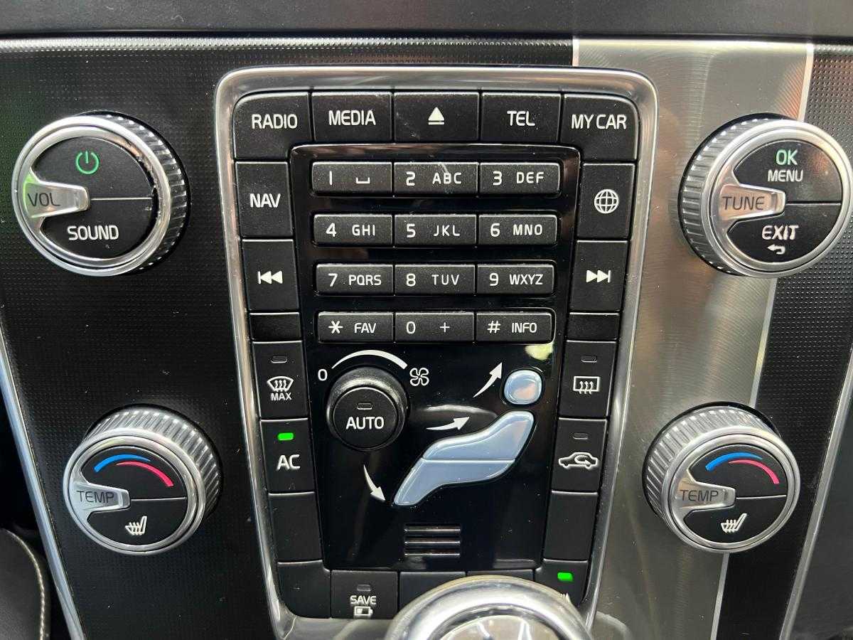 volvo-v60-2018-hibrido-a-diesel-2400cc