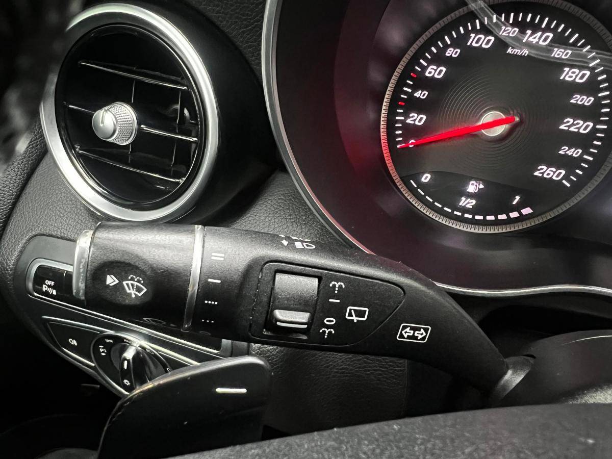 mercedes-benz-classe-c-2015-diesel-2143cc