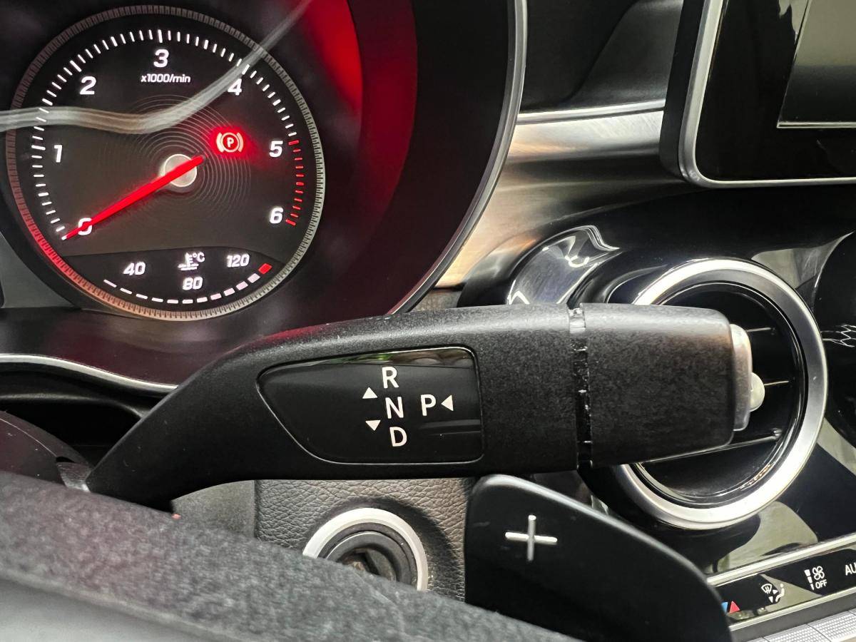 mercedes-benz-classe-c-2015-diesel-2143cc