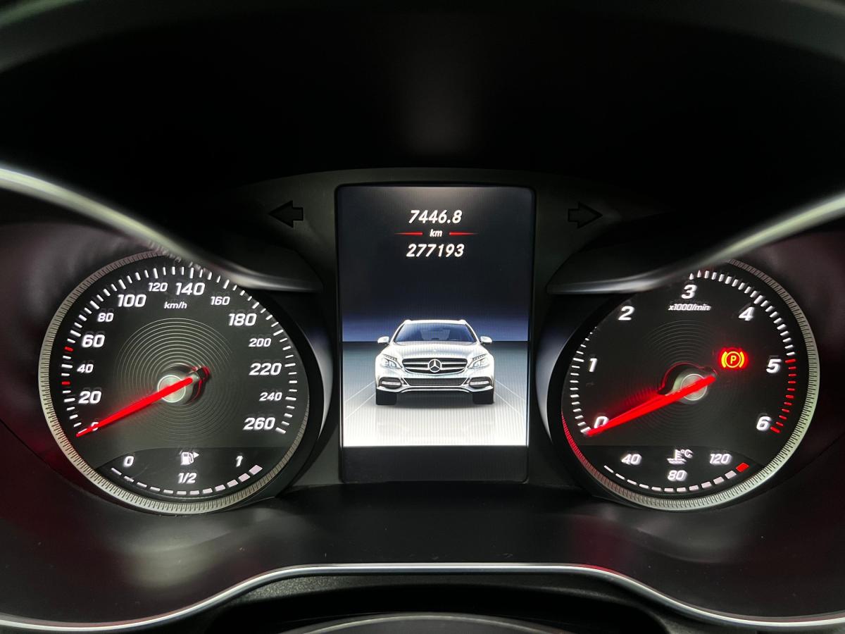 mercedes-benz-classe-c-2015-diesel-2143cc