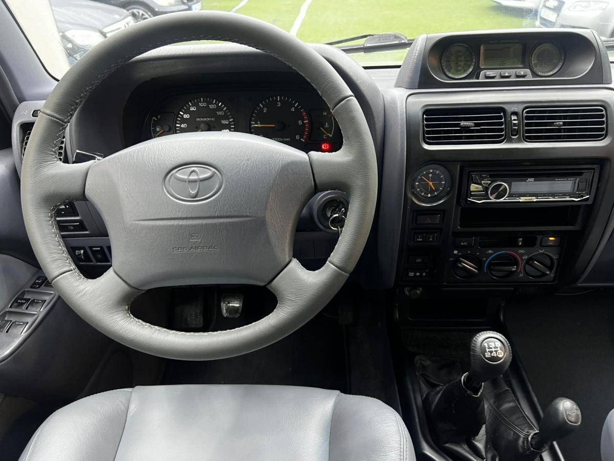 toyota-land-cruiser-1999-diesel-2982cc
