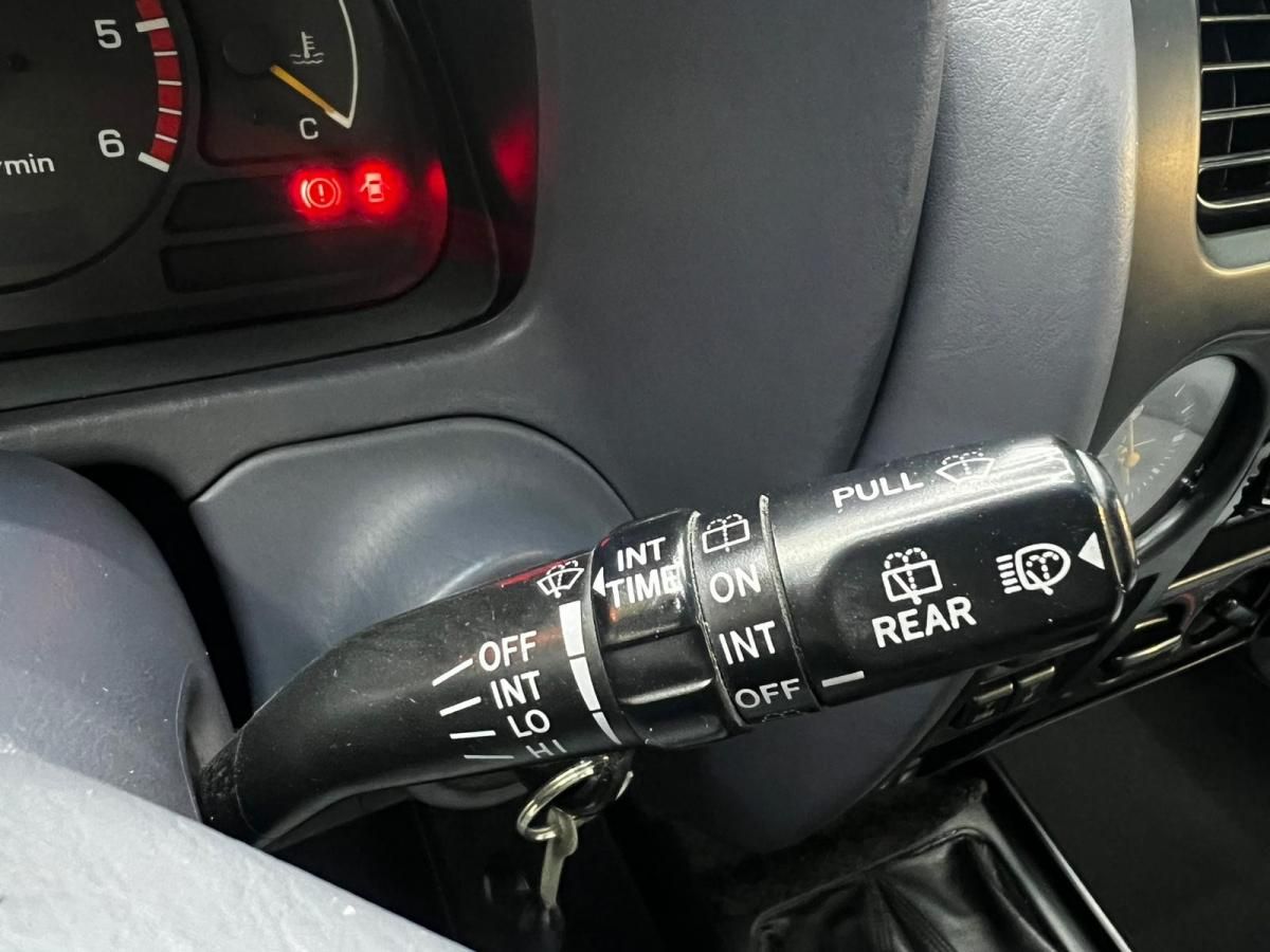 toyota-land-cruiser-1999-diesel-2982cc