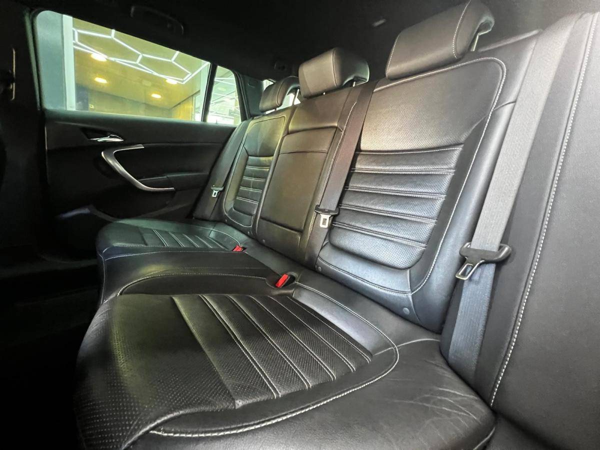 opel-insignia-sports-tourer-2010-diesel-1956cc