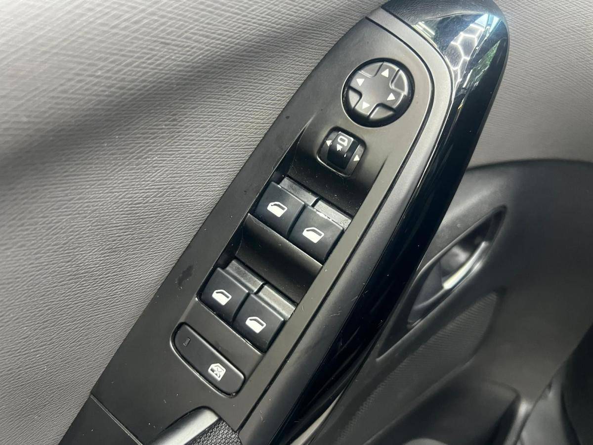 citroen-c4-grand-picasso-2019-diesel-1560cc