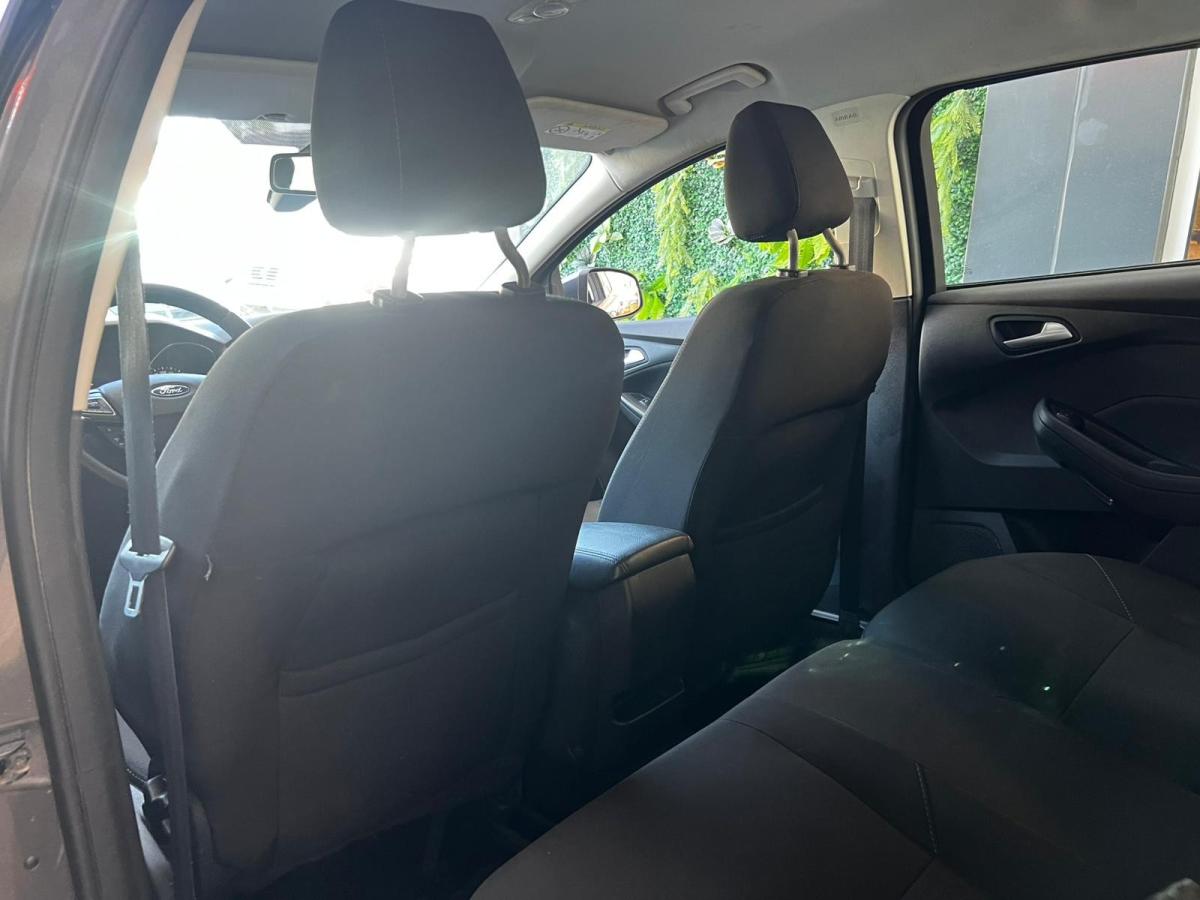 ford-focus-2015-diesel-1560cc