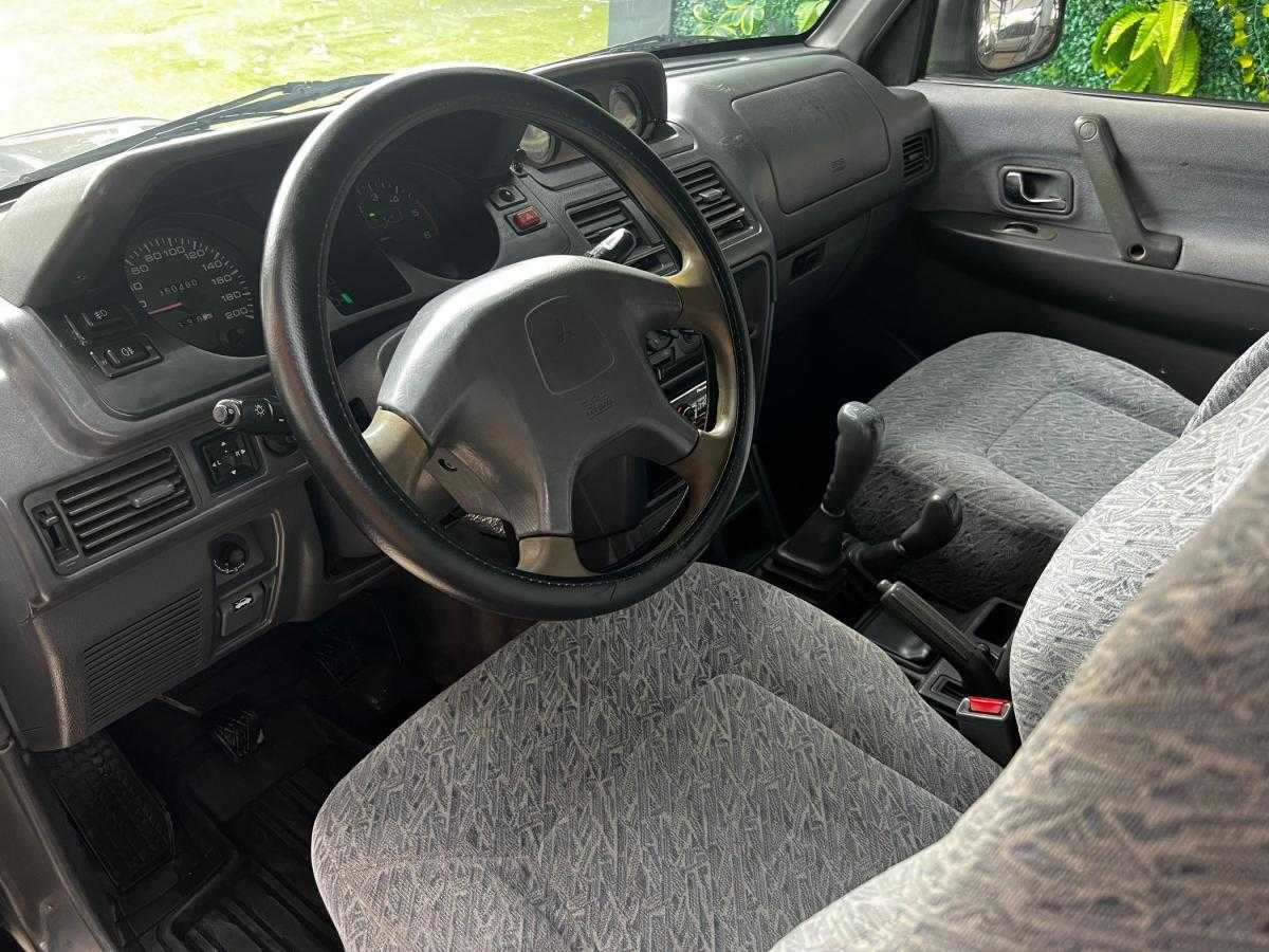 mitsubishi-pajero-2000-diesel-2835cc