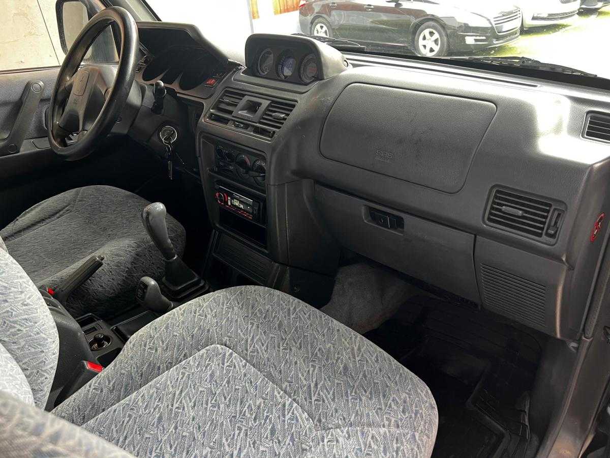 mitsubishi-pajero-2000-diesel-2835cc