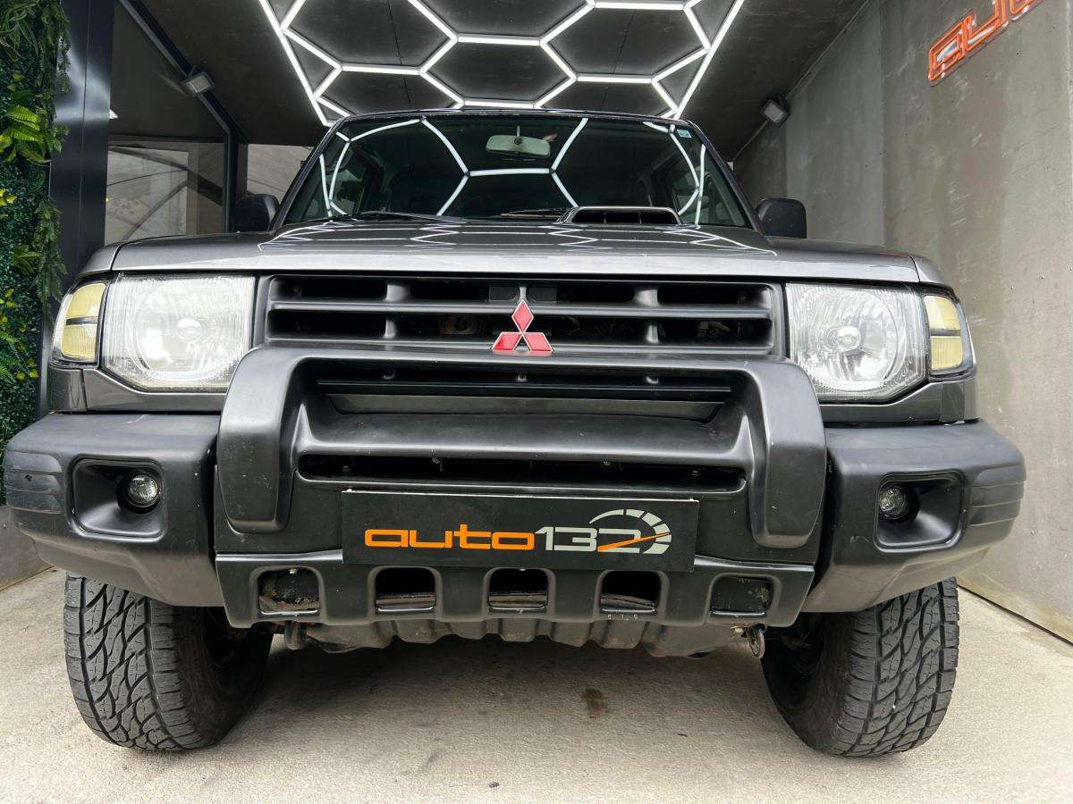 mitsubishi-pajero-2000-diesel-2835cc
