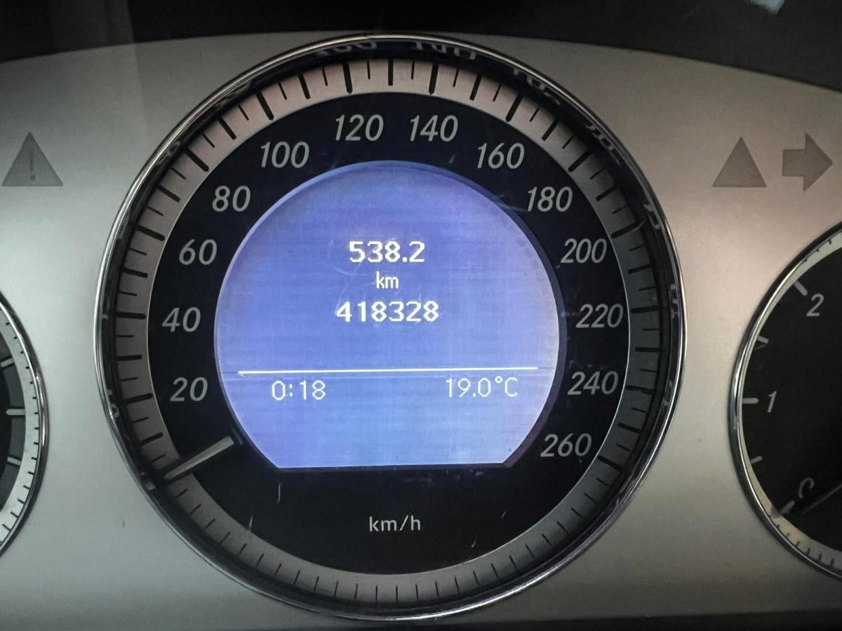 mercedes-benz-classe-c-2008-diesel-2143cc