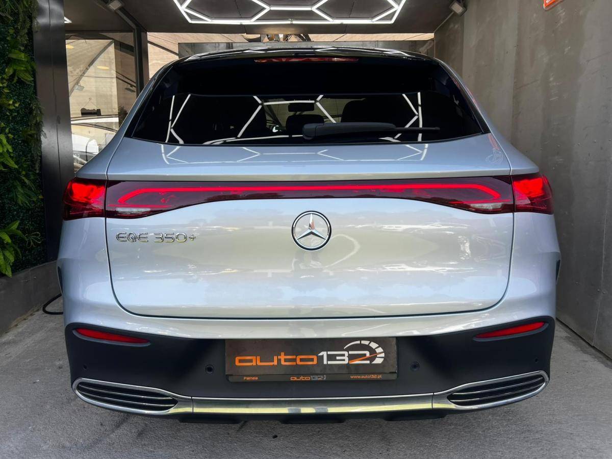 mercedes-benz-eqe-2024-eletrico-500cc