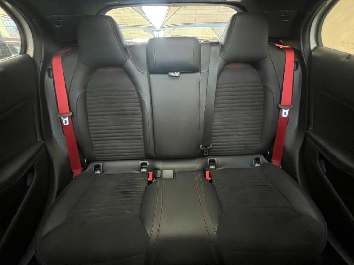 mercedes-benz-gla-2017-gasolina-1991cc
