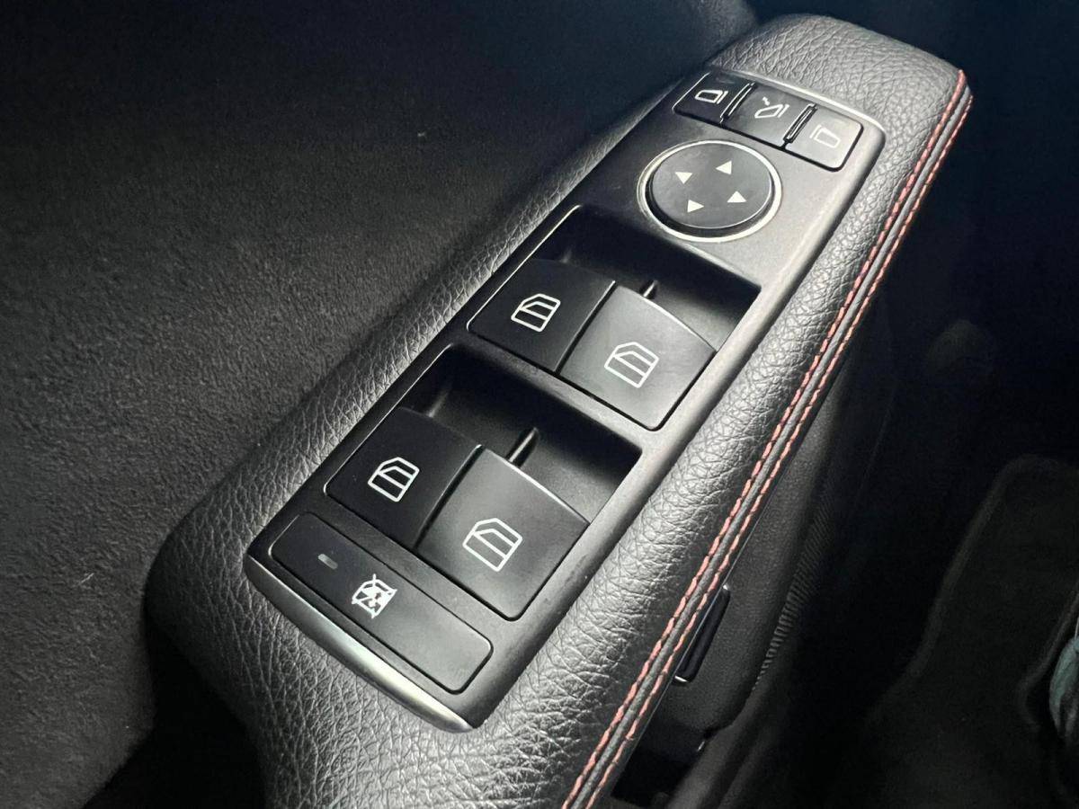 mercedes-benz-gla-2017-gasolina-1991cc