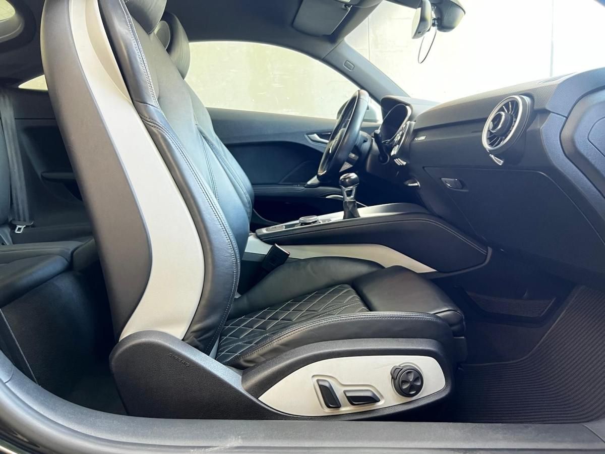 audi-tt-2015-gasolina-1984cc