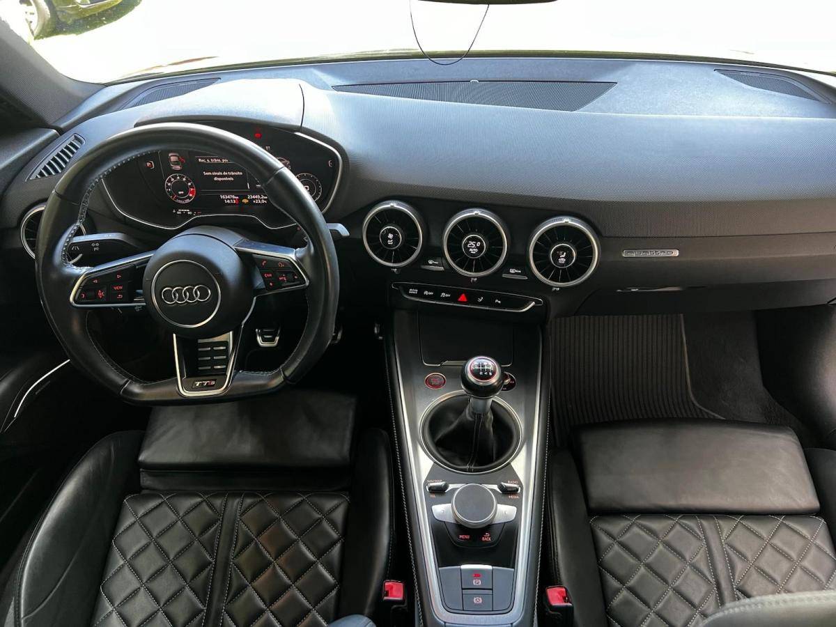 audi-tt-2015-gasolina-1984cc