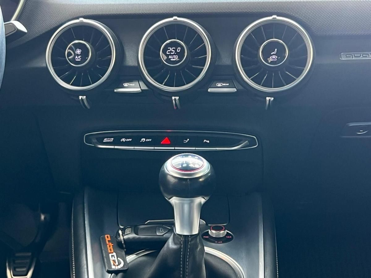 audi-tt-2015-gasolina-1984cc