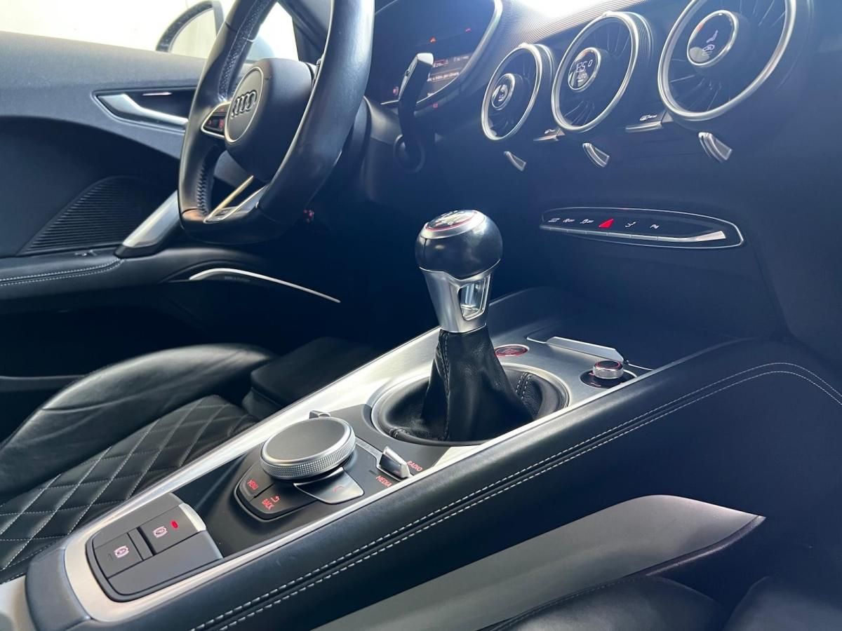 audi-tt-2015-gasolina-1984cc