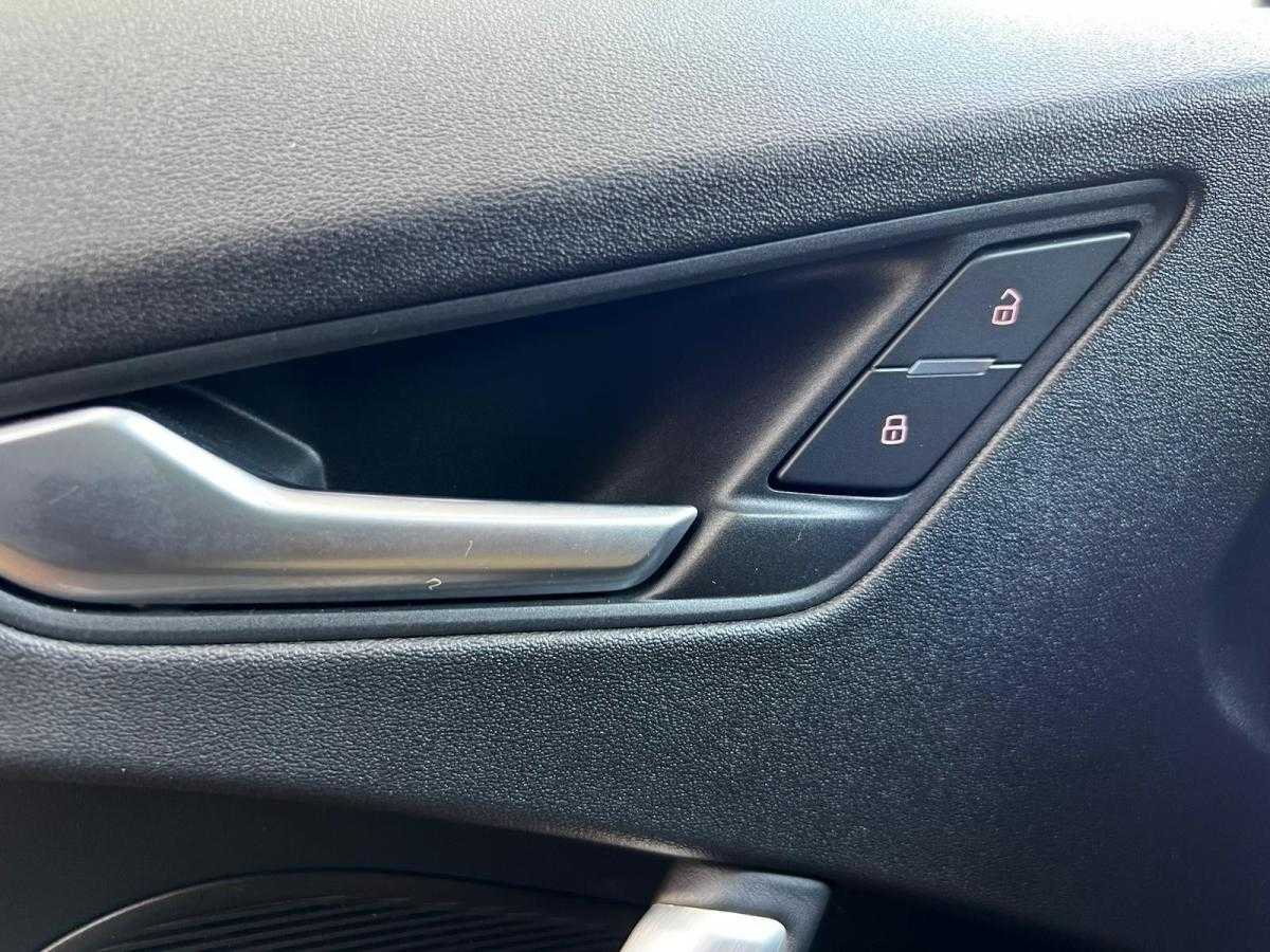 audi-tt-2015-gasolina-1984cc