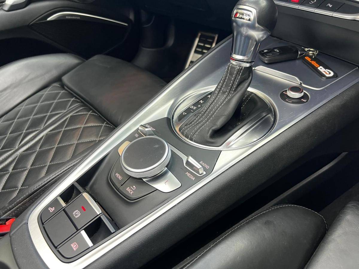 audi-tt-2016-gasolina-1984cc