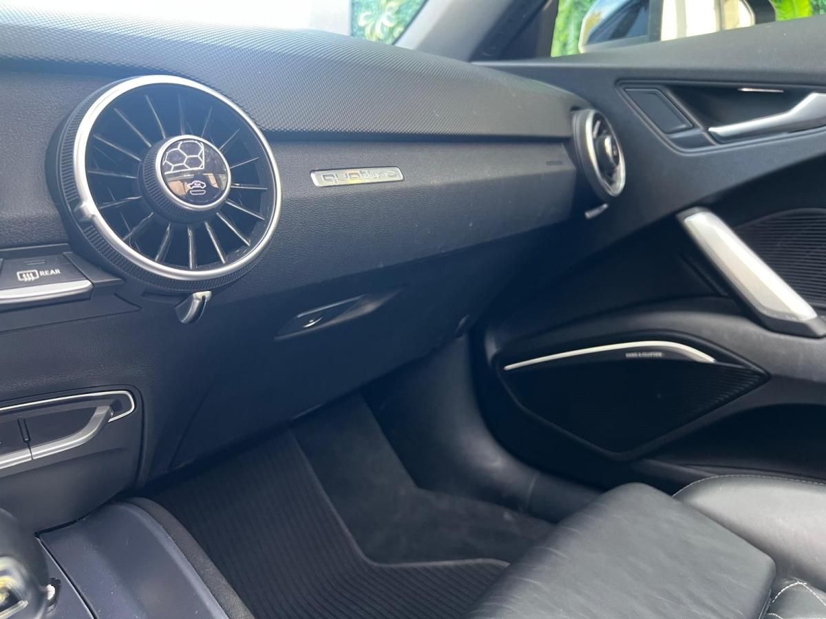 audi-tt-2016-gasolina-1984cc