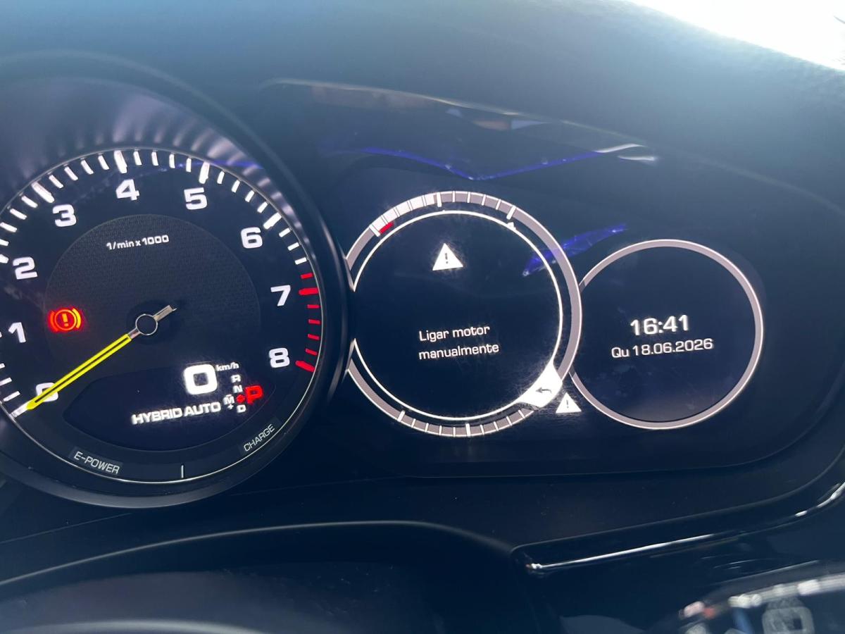 porsche-panamera-sport-turismo-2017-hibrido-a-gasolina-2894cc